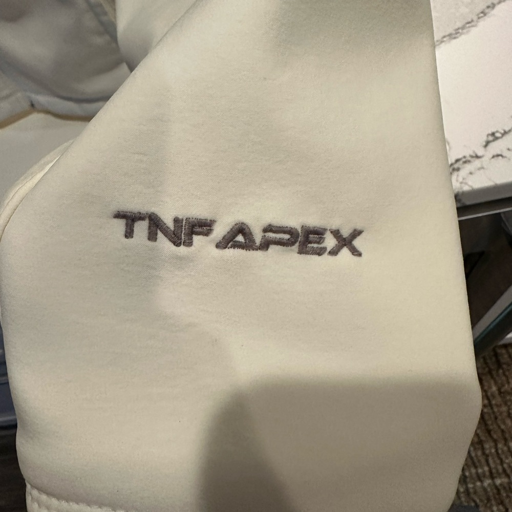 The North Face White TNF Apex Jacket - Picture 3 of 4